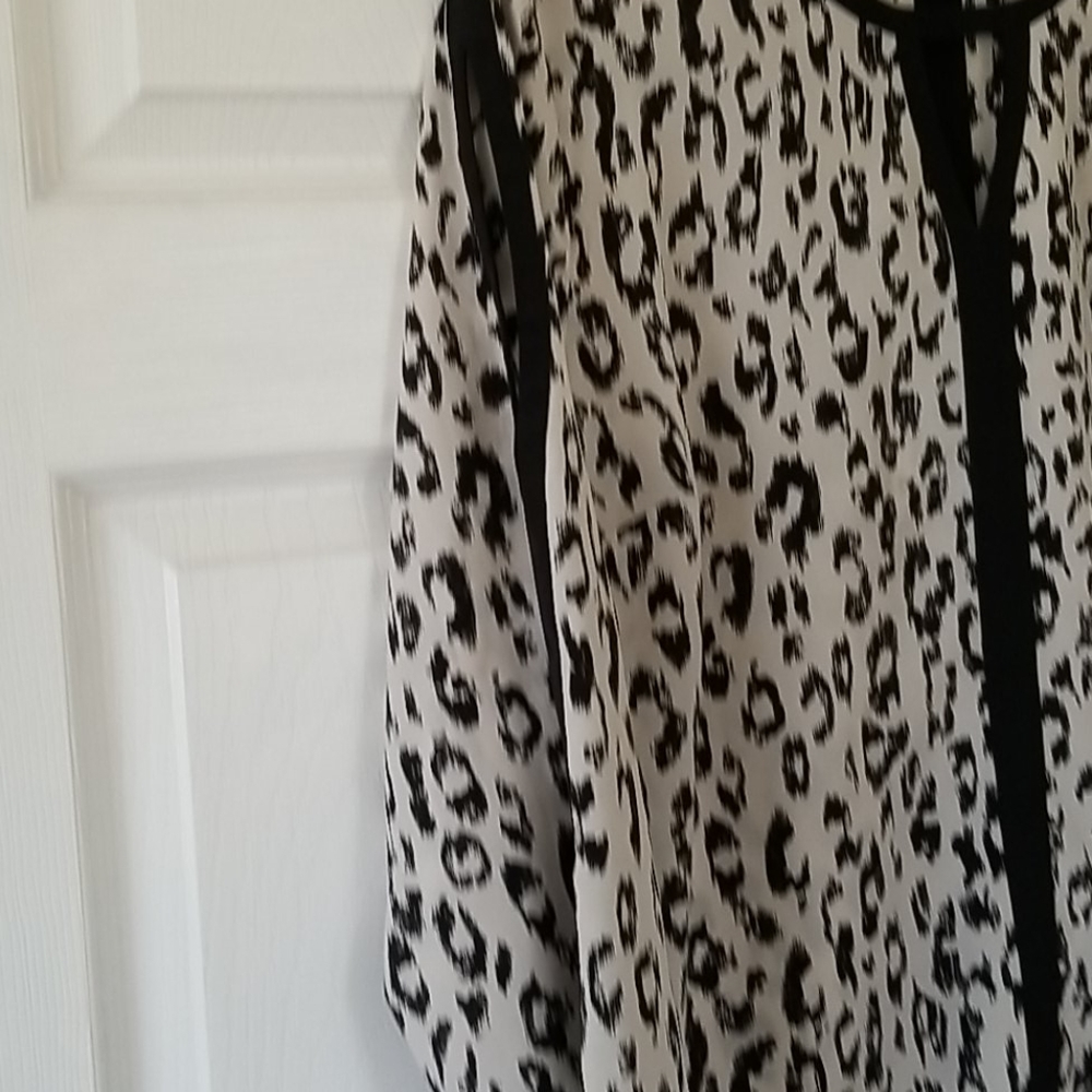 Animal print Tunic - Picture 4 of 5